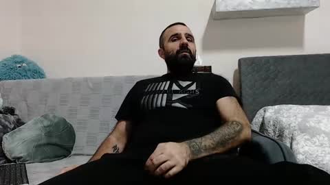 loveivat80 online show from December 8, 6:17 pm