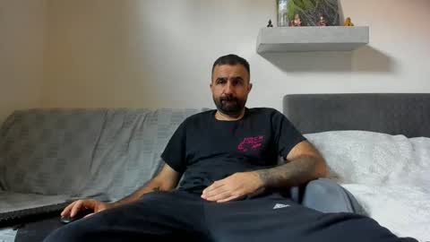 loveivat80 online show from September 30, 5:34 am