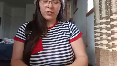 Amber online show from February 18, 11:01 pm