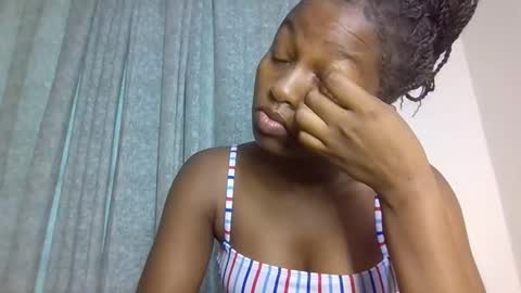 lovelbrownie online show from November 13, 8:35 am