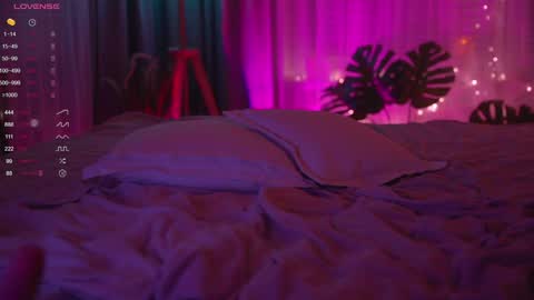 Nelly online show from December 2, 6:43 pm