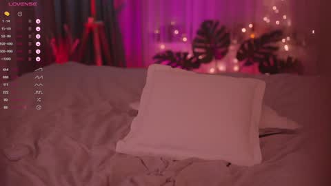 Nelly online show from December 18, 8:47 pm