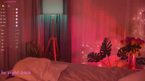 Nelly online show from February 17, 6:04 pm