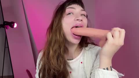 Elsa online show from March 1, 7:19 am