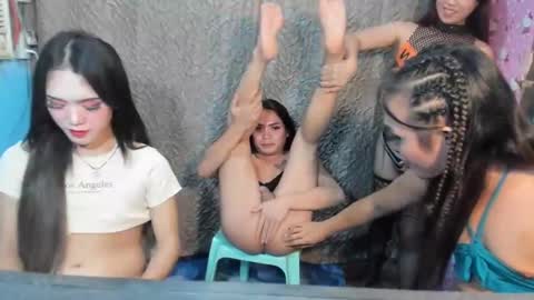 Snapshot of lovely_ayax chatting on February 27, 2:32 pm alexa alice jane daisy online show from February 27, 2:32 pm