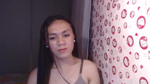 Snapshot of lovely_erika25 chatting on December 20, 1:02 am lovely_erika25 online show from December 20, 1:02 am
