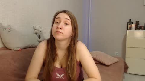Snapshot of lovely_hayley chatting on December 18, 10:35 pm Lovely Hayley online show from December 18, 10:35 pm