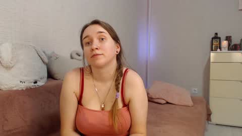 Snapshot of lovely_hayley chatting on December 31, 12:11 am Lovely Hayley online show from December 31, 12:11 am