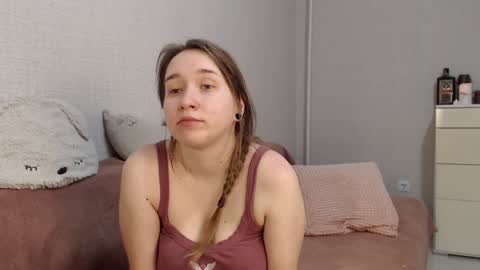 Snapshot of lovely_hayley chatting on January 9, 11:13 pm Lovely Hayley online show from January 9, 11:13 pm