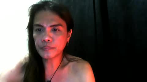 Snapshot of lovely_manificent4u chatting on December 6, 3:00 pm Lest online show from December 6, 3:00 pm