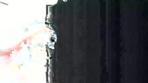 Snapshot of lovely_manificent4u chatting on September 28, 11:10 pm Lest online show from September 28, 11:10 pm