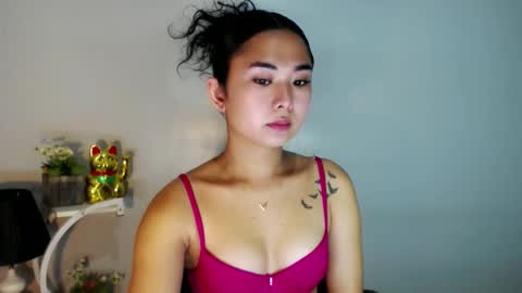 Snapshot of lovely_maria_x chatting on February 2, 1:45 am Maria online show from February 2, 1:45 am