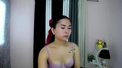 Snapshot of lovely_maria_x chatting on March 3, 12:59 am Maria online show from March 3, 12:59 am