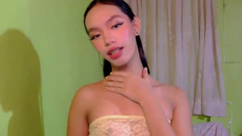 lovely_nephi_intown online show from March 4, 4:02 pm