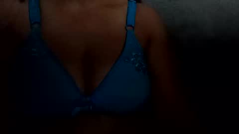 Snapshot of lovely_sweet_girl chatting on October 31, 10:22 pm katrina follow me guys online show from October 31, 10:22 pm