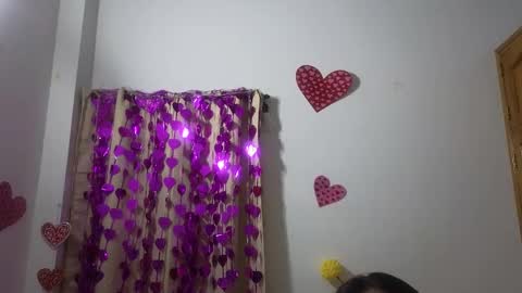 Snapshot of lovely_trix_ chatting on February 9, 11:36 am Trix online show from February 9, 11:36 am