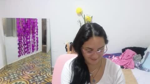 Snapshot of lovely_trix_ chatting on October 12, 11:42 am Trix online show from October 12, 11:42 am