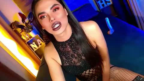 lovelymiss_shyna11 online show from June 6, 4:12 pm