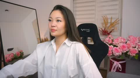 kim online show from January 12, 6:59 pm