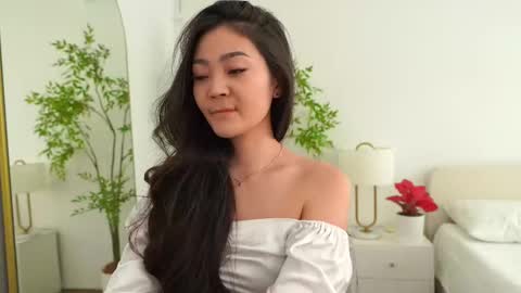 kim online show from February 19, 12:34 pm