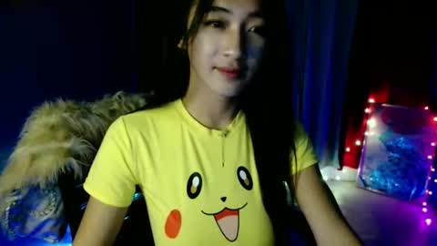 Snapshot of lovelypetite143 chatting on March 7, 4:26 pm lovelypetite143 online show from March 7, 4:26 pm
