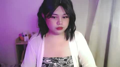 lovely online show from May 20, 4:18 am