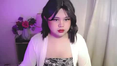 lovely online show from May 24, 12:04 am