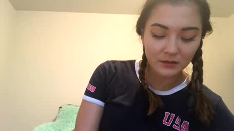 Queen Aria  online show from October 28, 7:38 pm