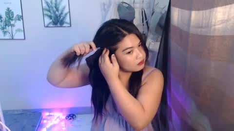 Rhean online show from March 17, 5:27 pm