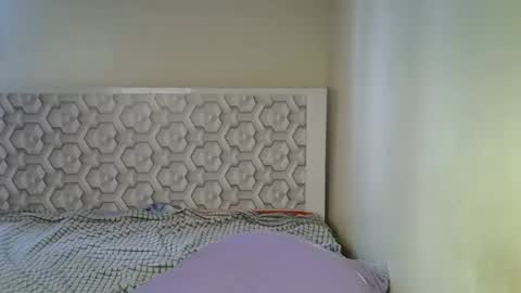 lovelytin online show from February 10, 12:53 pm