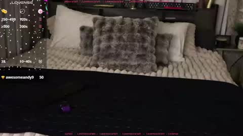 Snapshot of lovemoscarlett chatting on January 26, 1:41 am Scarlett online show from January 26, 1:41 am