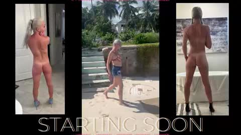 Snapshot of lovemoscarlett chatting on October 23, 7:12 pm Scarlett online show from October 23, 7:12 pm