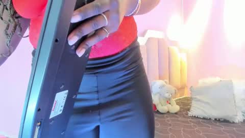 L O V E  online show from November 23, 11:54 am