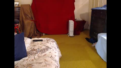 Snapshot of lover31660 chatting on January 25, 3:40 am Lover31660 online show from January 25, 3:40 am