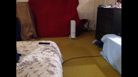 Snapshot of lover31660 chatting on February 6, 2:55 am Lover31660 online show from February 6, 2:55 am