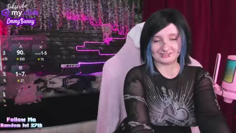 Snapshot of lover_emmy chatting on February 24, 3:20 pm Emmy online show from February 24, 3:20 pm