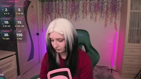 Emmy online show from April 21, 2:56 pm