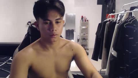 loverboyph04 online show from September 26, 9:35 am