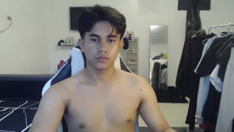 loverboyph04 online show from November 18, 2:06 am