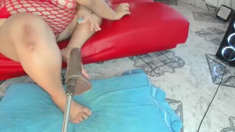 Snapshot of lovers_one_night chatting on September 16, 5:52 am Dakota online show from September 16, 5:52 am