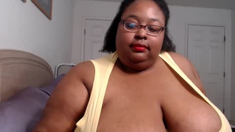 Alyson online show from December 7, 1:03 am