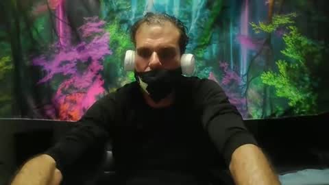 Snapshot of lovesexyfun15555 chatting on March 1, 1:40 am lovesexyfun15555 online show from March 1, 1:40 am