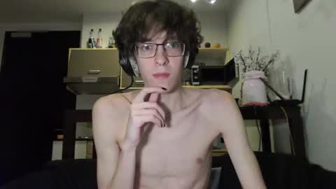 Snapshot of lovesomecookies chatting on October 8, 1:42 pm LovesomeCookie online show from October 8, 1:42 pm