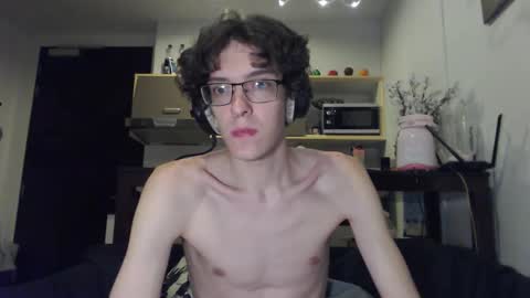 Snapshot of lovesomecookies chatting on October 10, 6:07 pm LovesomeCookie online show from October 10, 6:07 pm