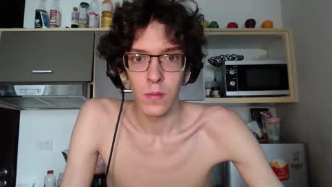 Snapshot of lovesomecookies chatting on October 13, 8:58 am LovesomeCookie online show from October 13, 8:58 am