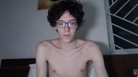 Snapshot of lovesomecookies chatting on October 24, 4:36 pm LovesomeCookie online show from October 24, 4:36 pm