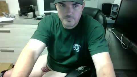 Snapshot of lovetofps chatting on December 7, 10:12 am Love2Game online show from December 7, 10:12 am