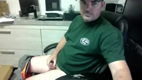 Snapshot of lovetofps chatting on January 7, 10:43 am Love2Game online show from January 7, 10:43 am