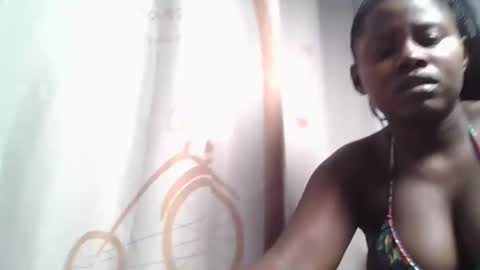 lovie_paula online show from October 1, 1:11 am