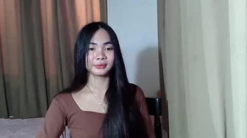 Snapshot of loving_rhean chatting on October 23, 4:12 am loving_rhean online show from October 23, 4:12 am